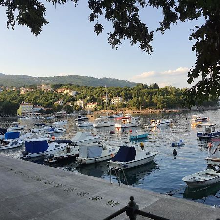 Family Apartment Center Opatija Bagian luar foto
