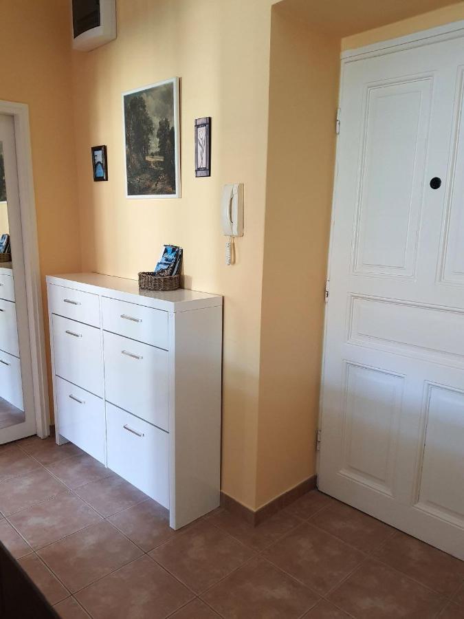 Family Apartment Center Opatija Bagian luar foto