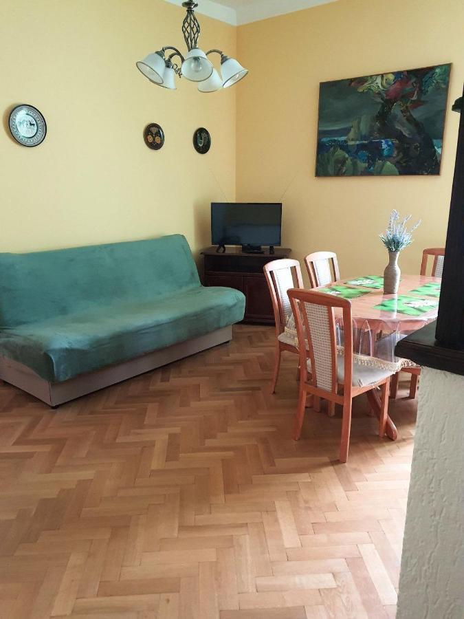 Family Apartment Center Opatija Bagian luar foto